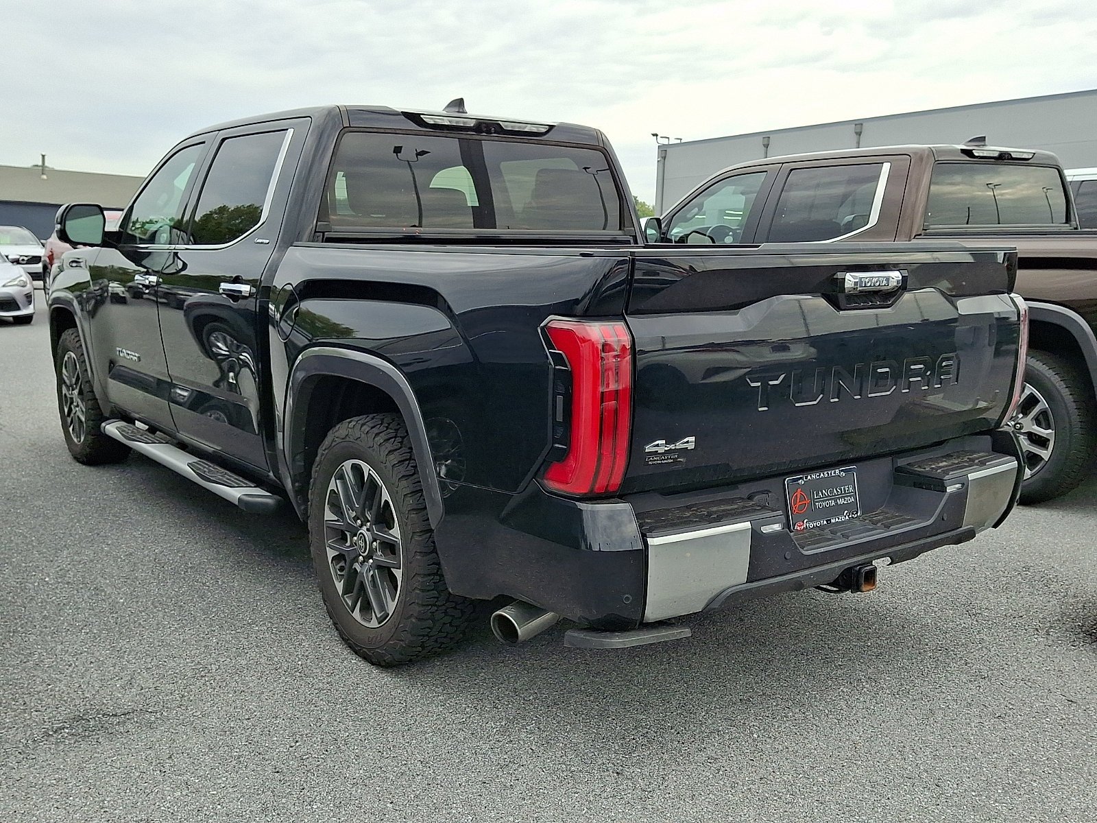 Used 2023 Toyota Tundra Limited AWD/4WD image 3