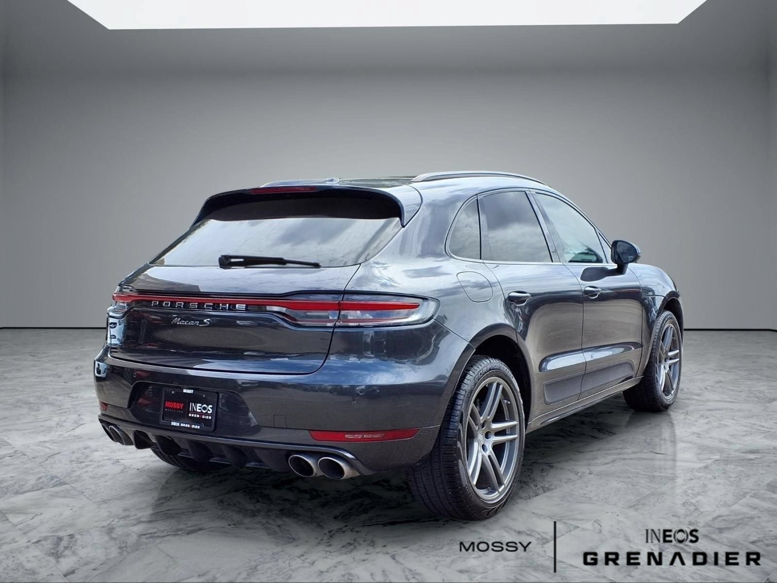Used 2020 Porsche Macan S AWD/4WD image 7