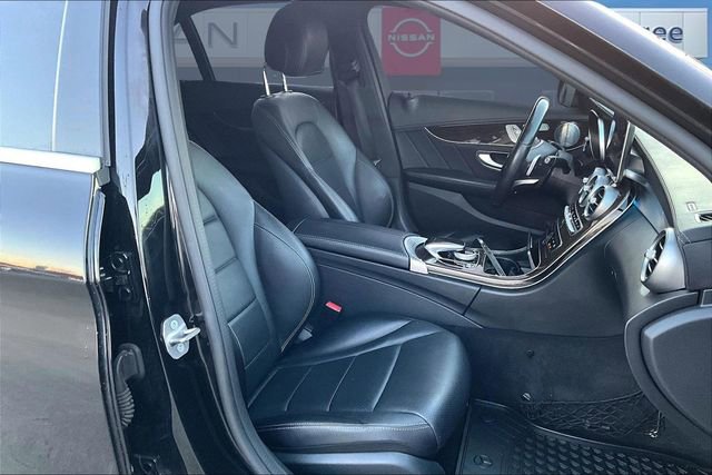 Used 2017 Mercedes-Benz C 300 4MATIC Sedan image 26