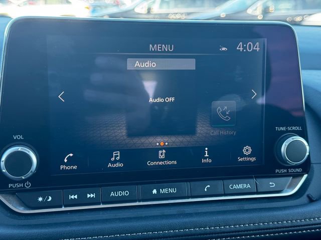 Used 2025 Nissan Rogue SV image 29