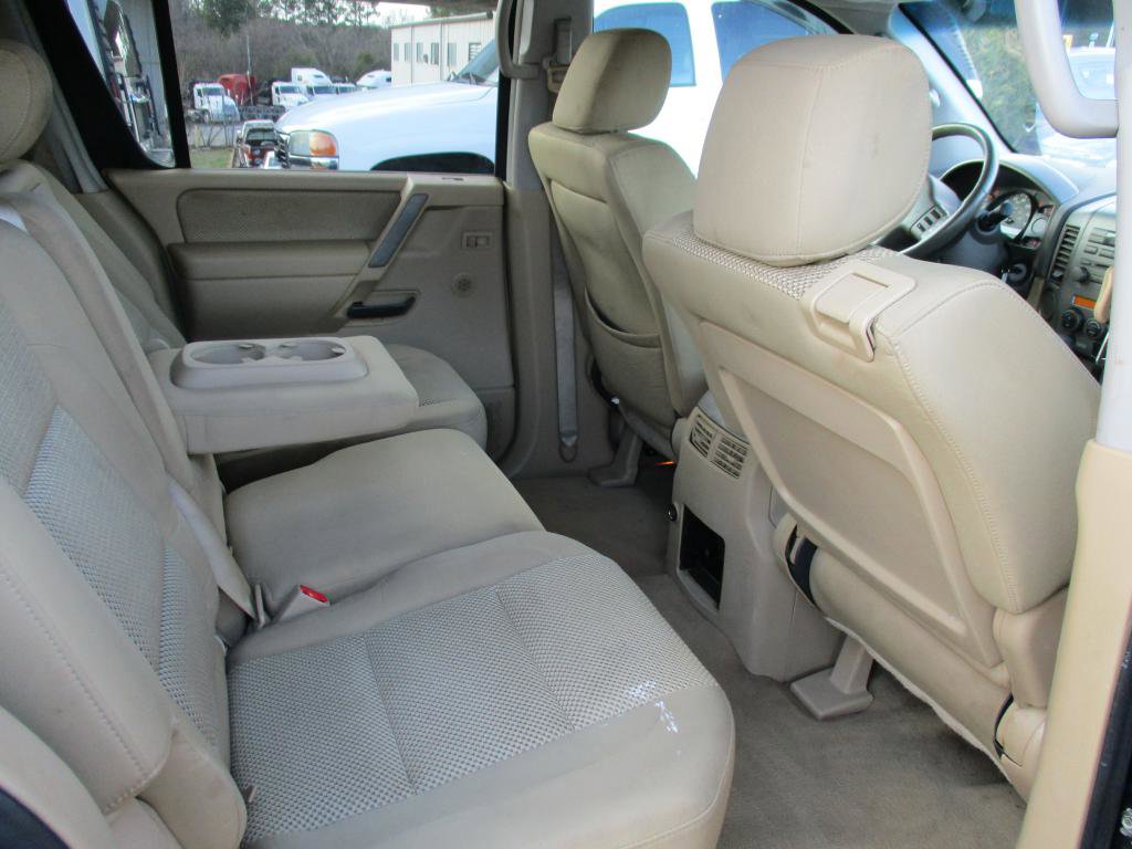 Used 2006 Nissan Armada SE image 13