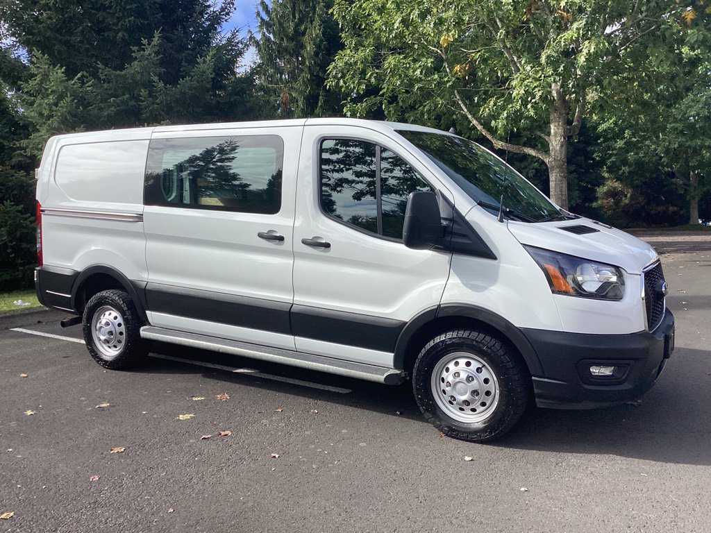 Used 2023 Ford Transit 250 Low Roof AWD w/ Exterior Upgrade Package image 7