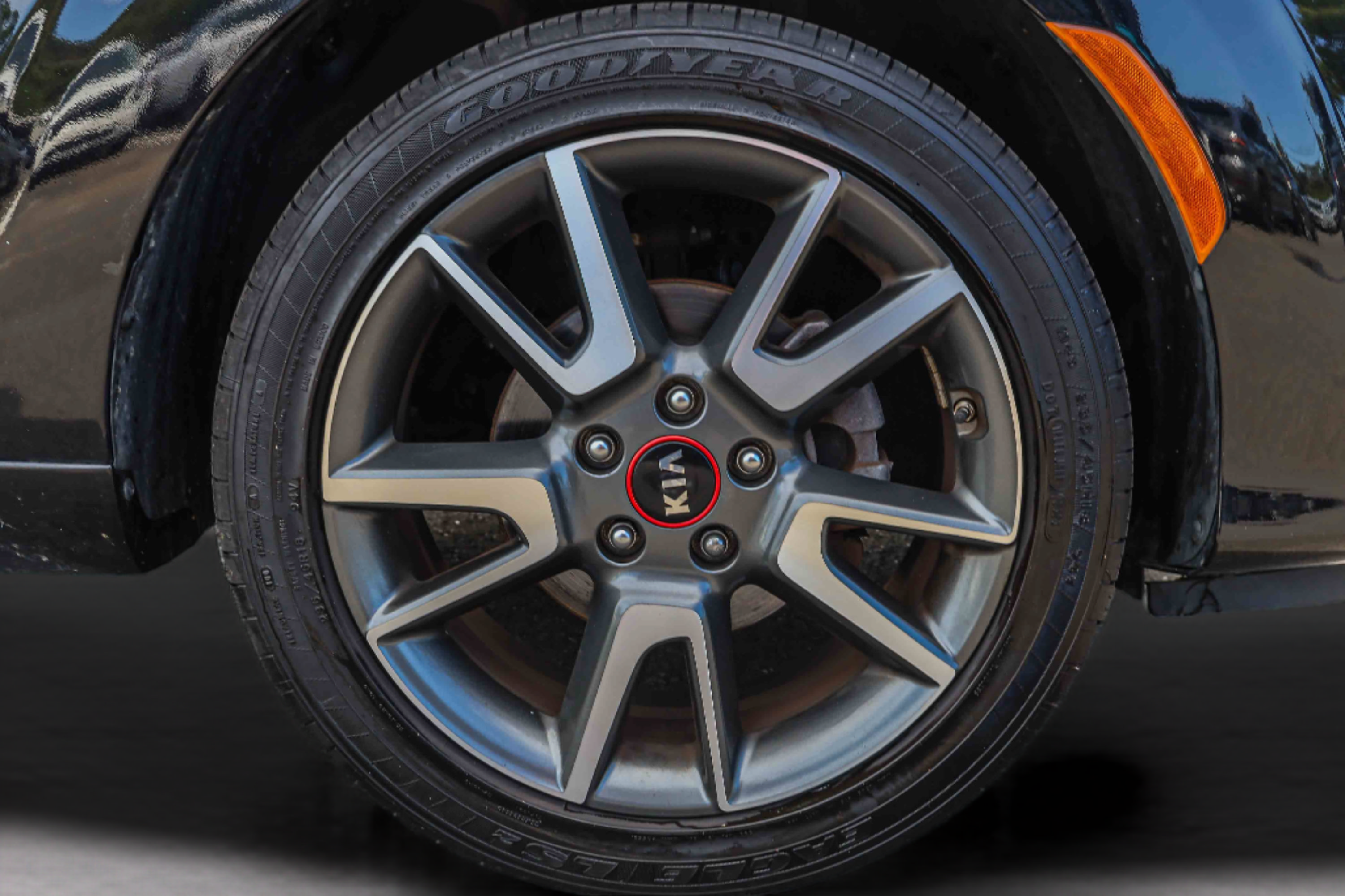 Used 2020 Kia Soul GT-Line FWD image 25