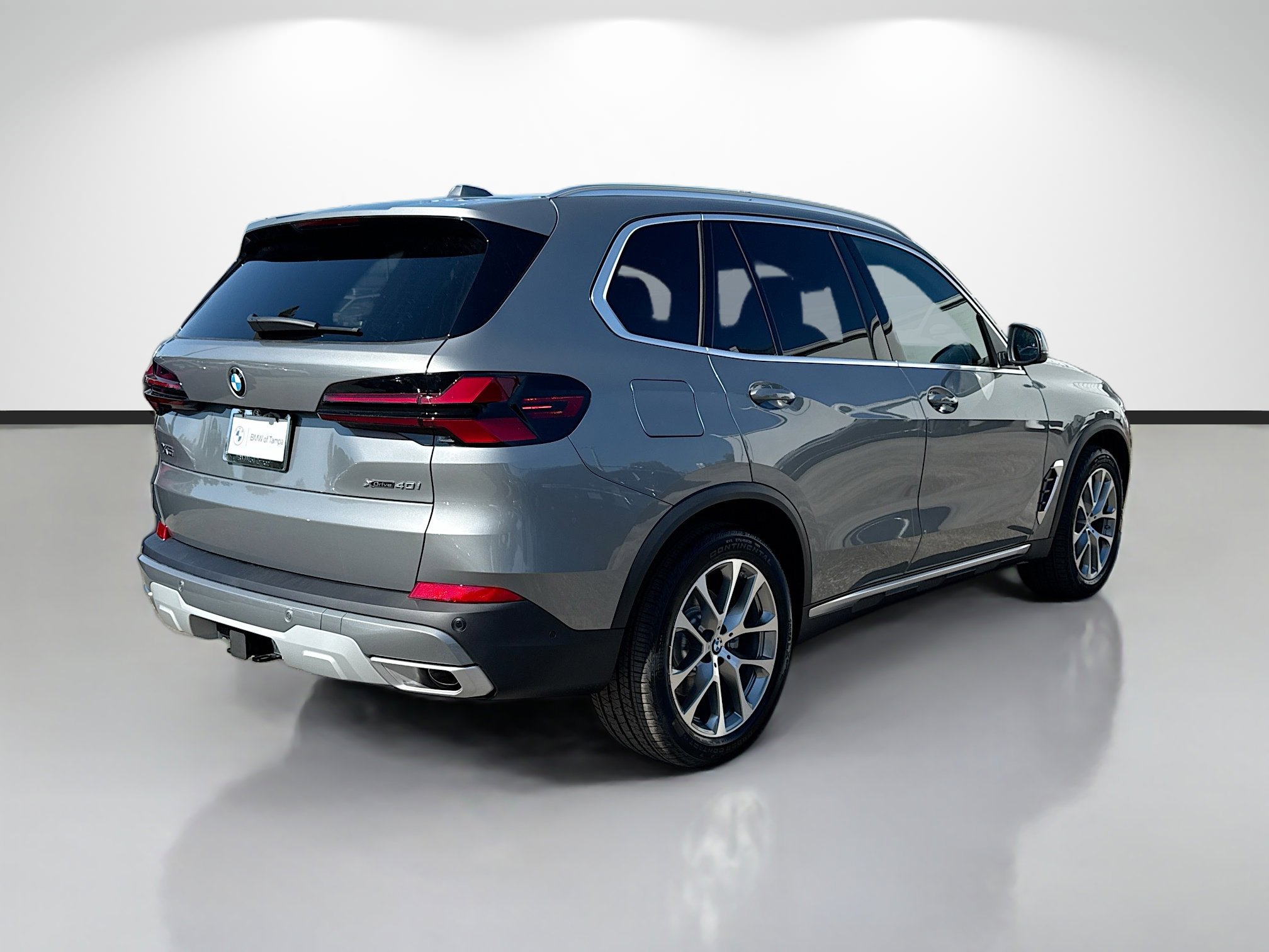 New 2026 BMW X5 xDrive40i AWD/4WD image 3