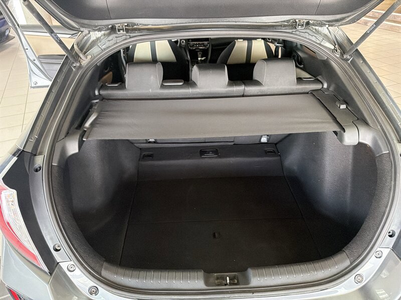 Used 2019 Honda Civic EX image 29