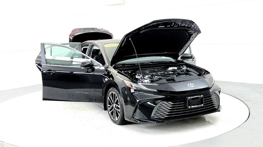 Certified 2025 Toyota Camry XLE w/ Premium Plus Package AWD/4WD image 9
