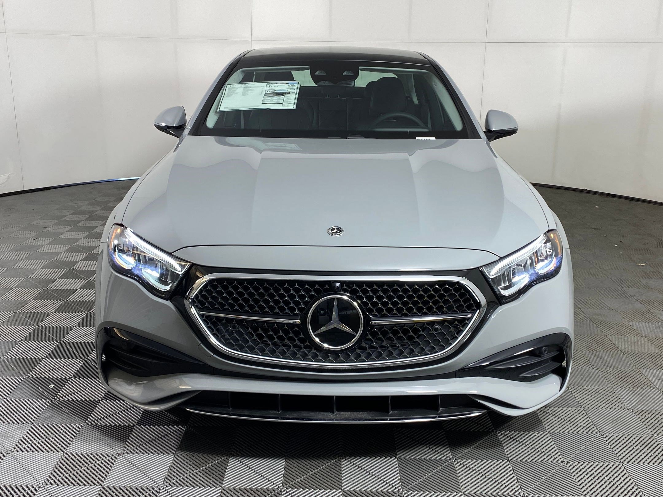 New 2026 Mercedes-Benz E 350 4MATIC Sedan image 6