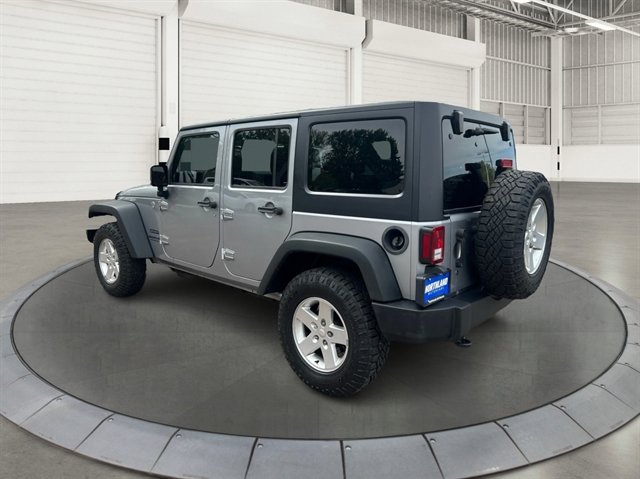 Used 2015 Jeep Wrangler Unlimited Sport w/ Quick Order Package 24S AWD/4WD image 2