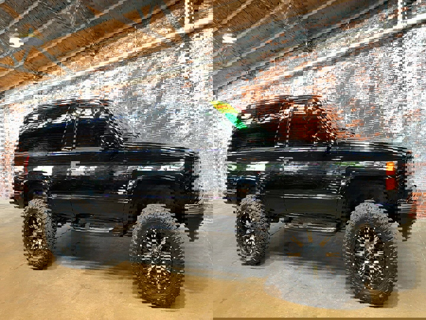 Used 1995 GMC Yukon SLE