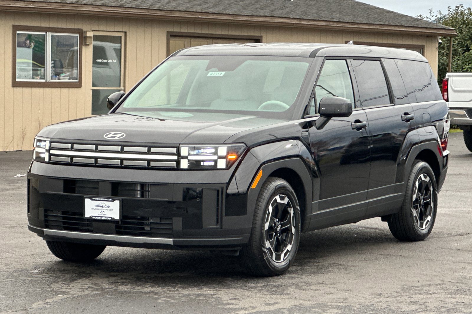 New 2026 Hyundai Santa Fe SE image 8