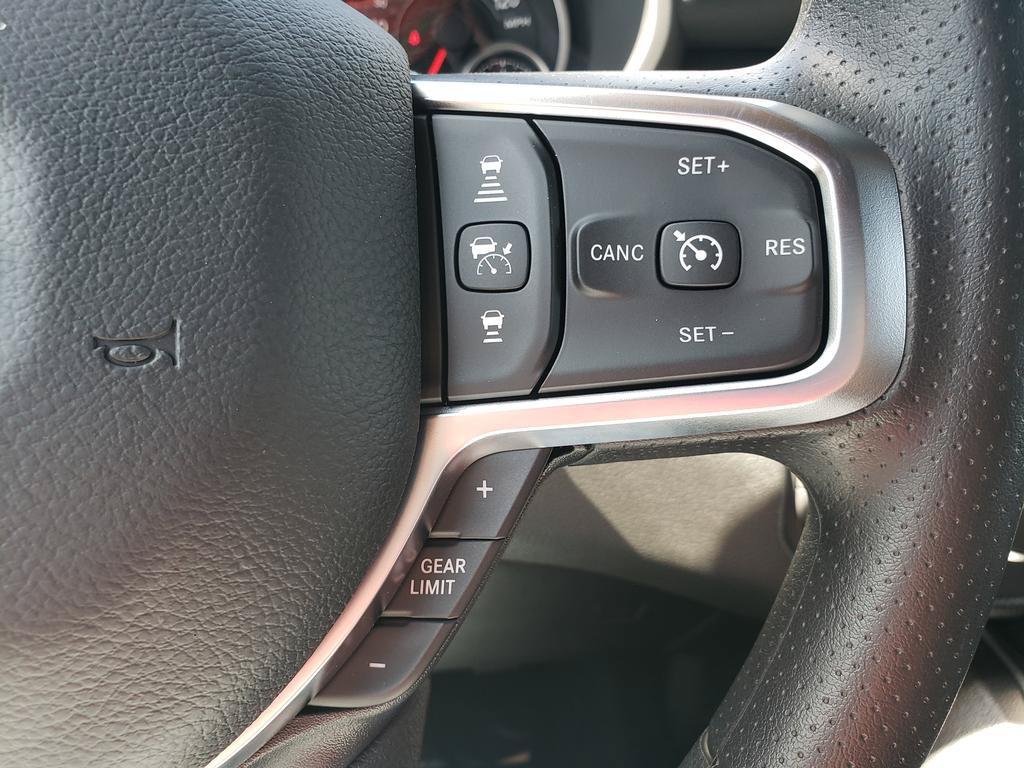 New 2026 RAM 1500 Express AWD/4WD image 20