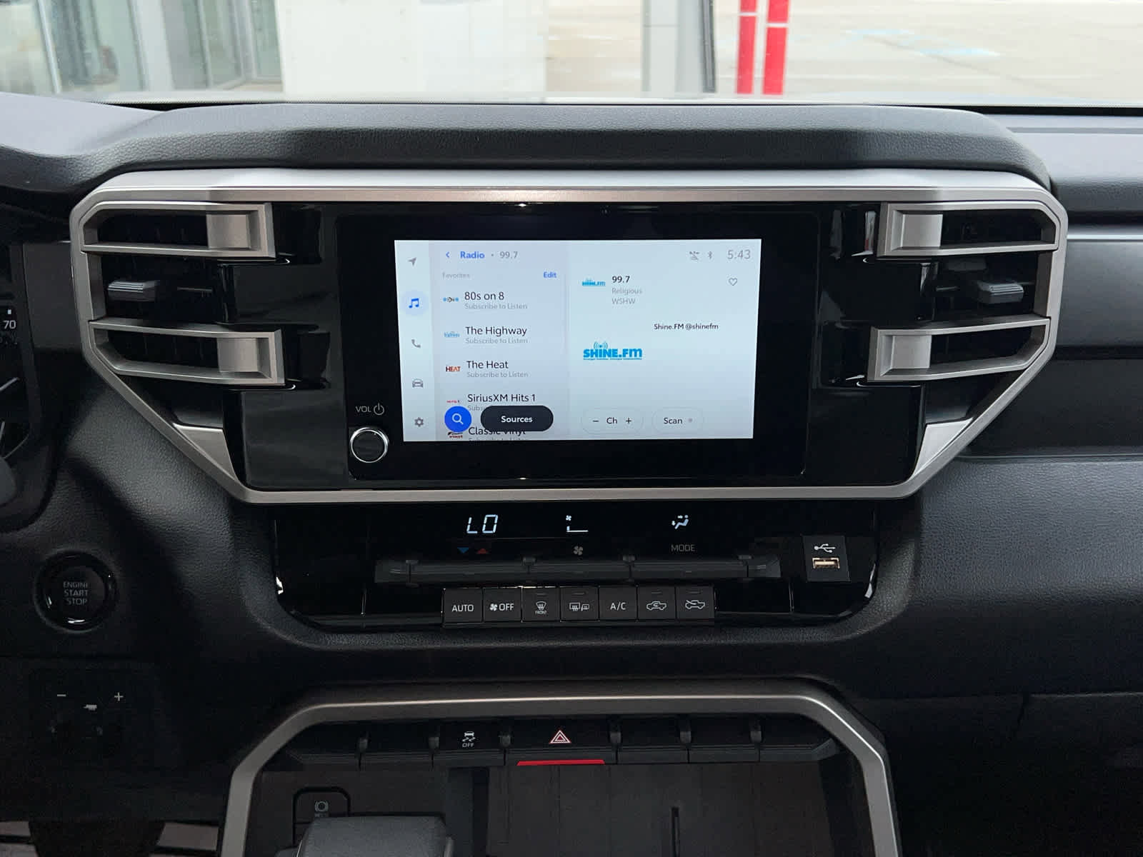 Certified 2025 Toyota Tundra SR5 w/ SR5 Convenience Package image 29