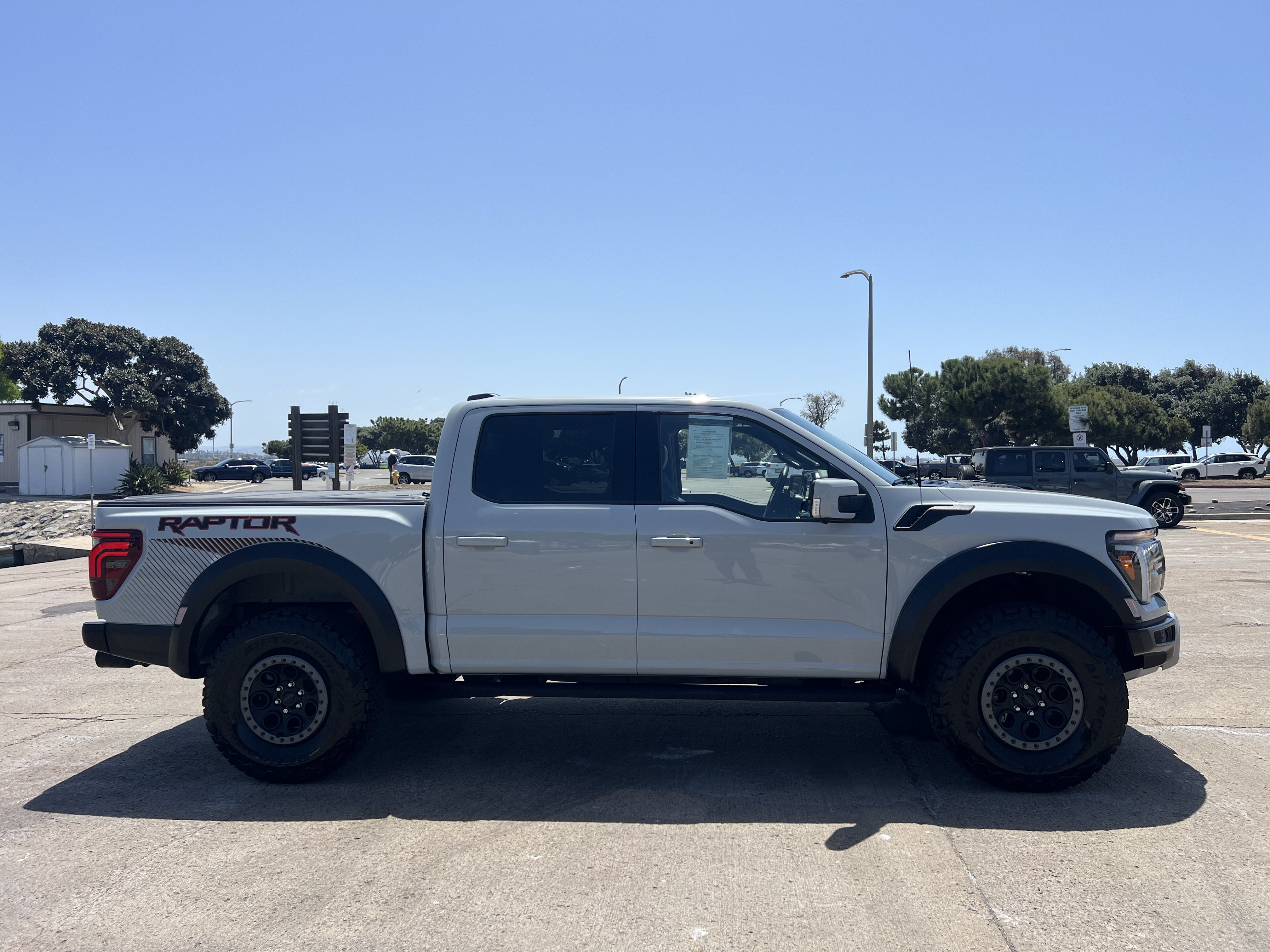 Used 2024 Ford F150 Raptor AWD/4WD image 11