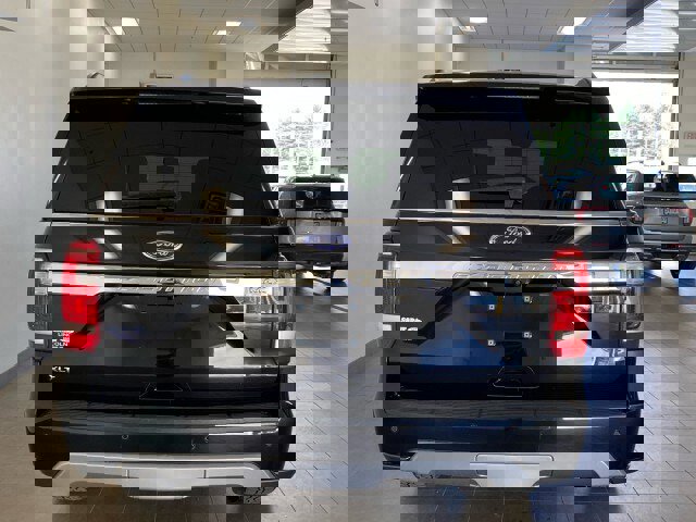 Used 2021 Ford Expedition Max XLT image 6
