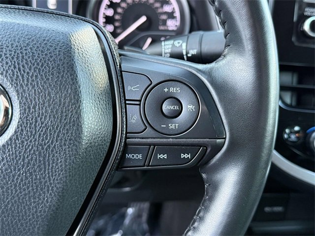 Used 2024 Toyota Camry SE w/ Convenience Package image 19