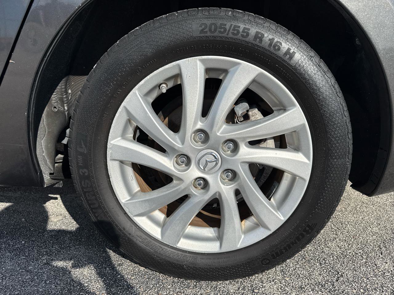 Used 2012 MAZDA MAZDA3 i Touring image 37