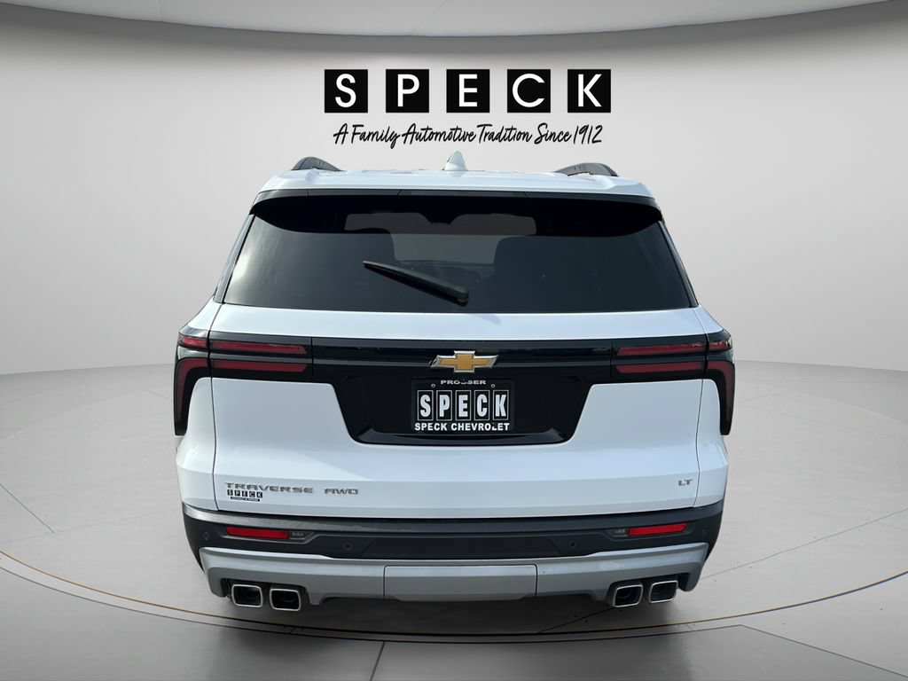 Used 2024 Chevrolet Traverse LT AWD/4WD image 4