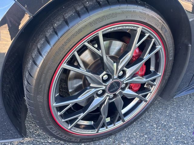 Used 2023 Chevrolet Corvette Stingray Premium Cpe w/ Z51 Performance Package image 3