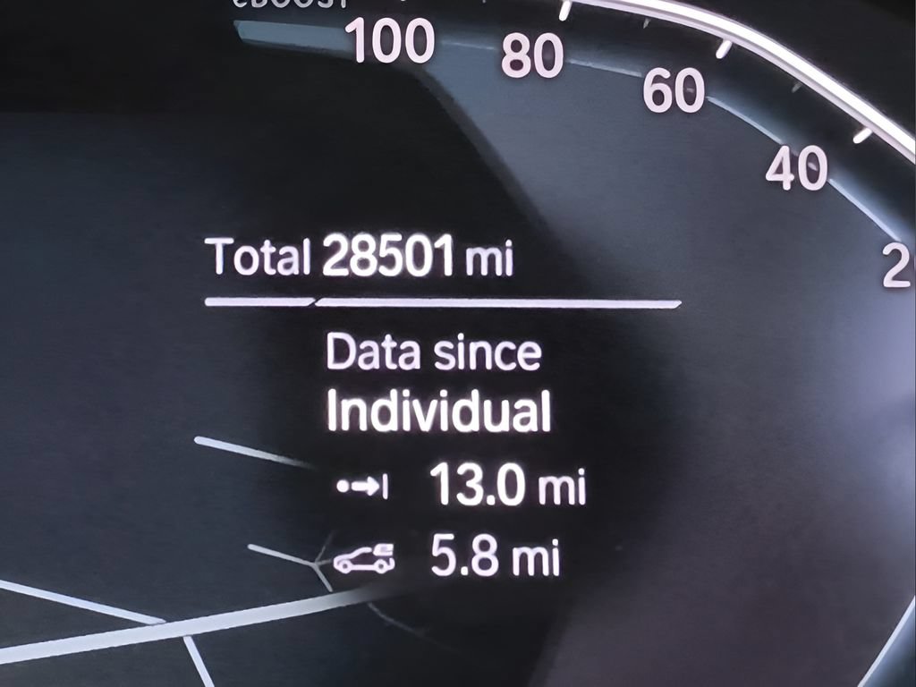 Used 2021 BMW 330e xDrive w/ Premium Package AWD/4WD image 18