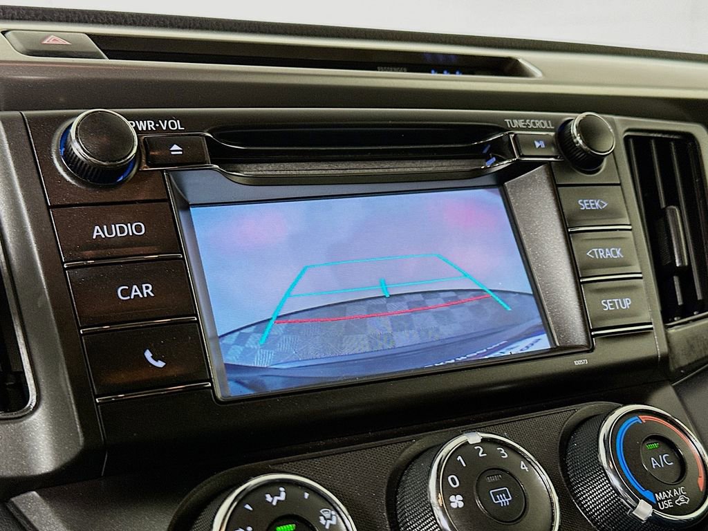 Used 2017 Toyota RAV4 LE FWD image 23