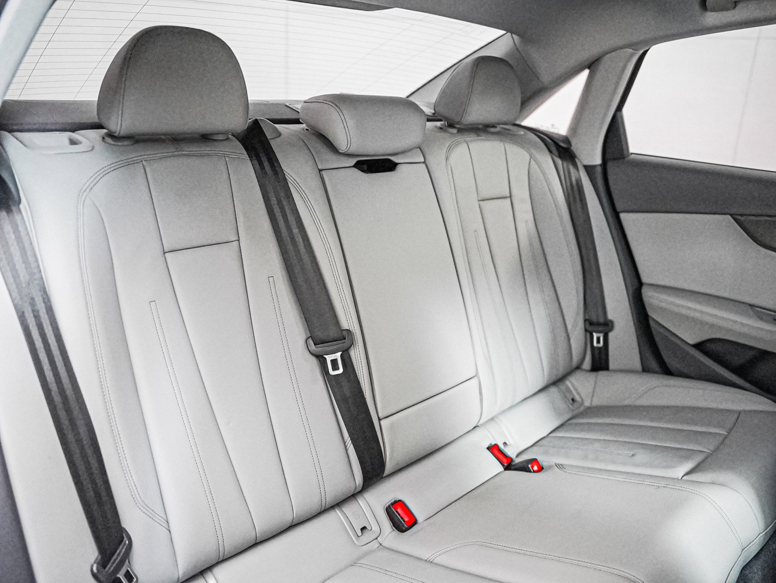 Used 2020 Audi A4 2.0T Premium Plus w/ Premium Plus Package image 13