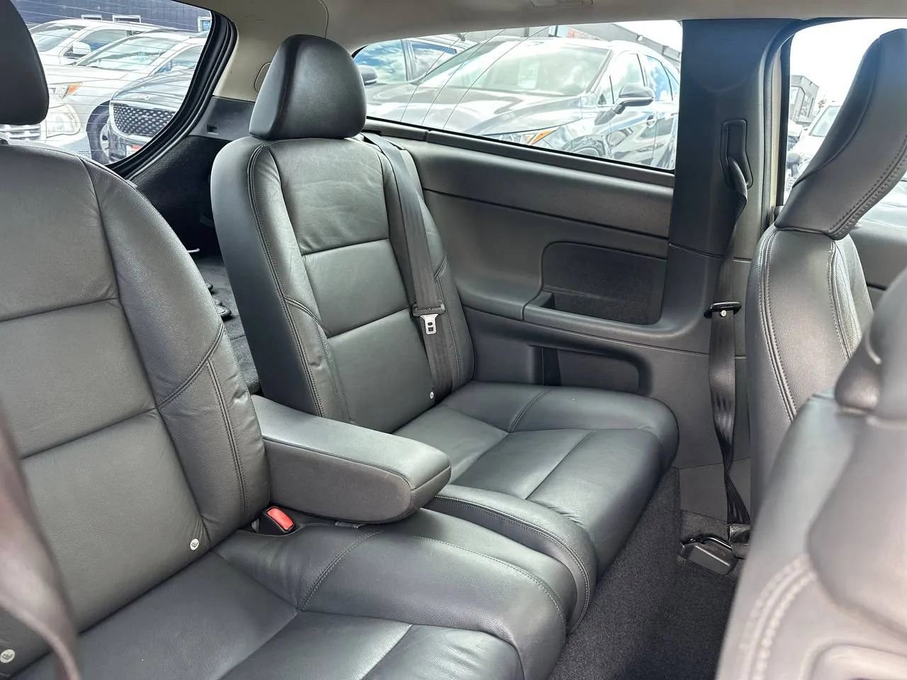 Used 2012 Volvo C30 T5 image 38