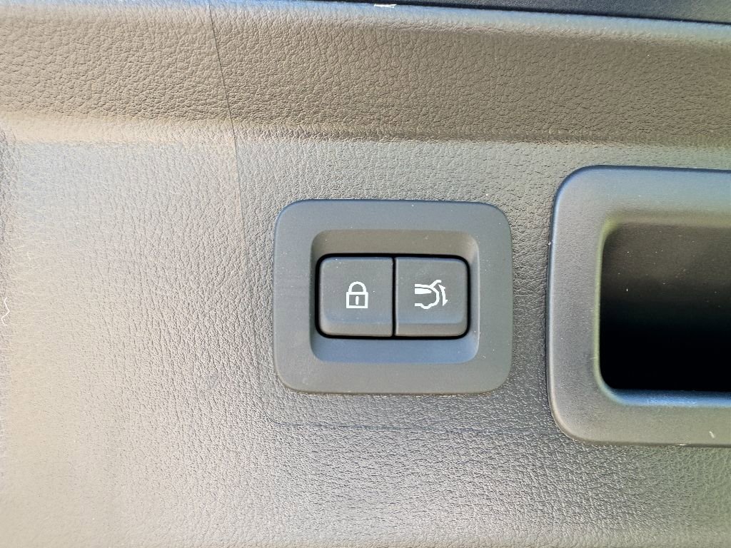 Certified 2025 MAZDA CX-50 2.5 Hybrid w/ Weather Package image 23