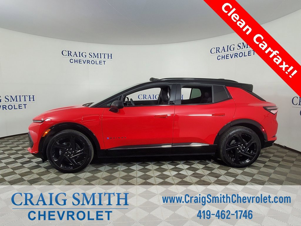 Used 2024 Chevrolet Equinox EV RS image 2