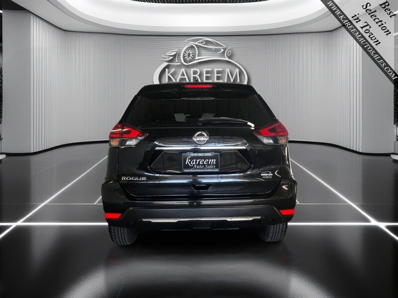 Used 2020 Nissan Rogue S AWD/4WD image 6