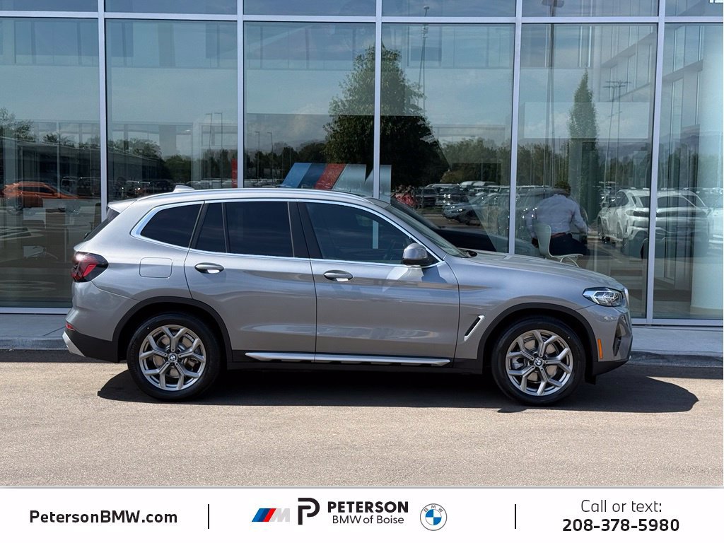 Used 2024 BMW X3 xDrive30i w/ Premium Package AWD/4WD image 6
