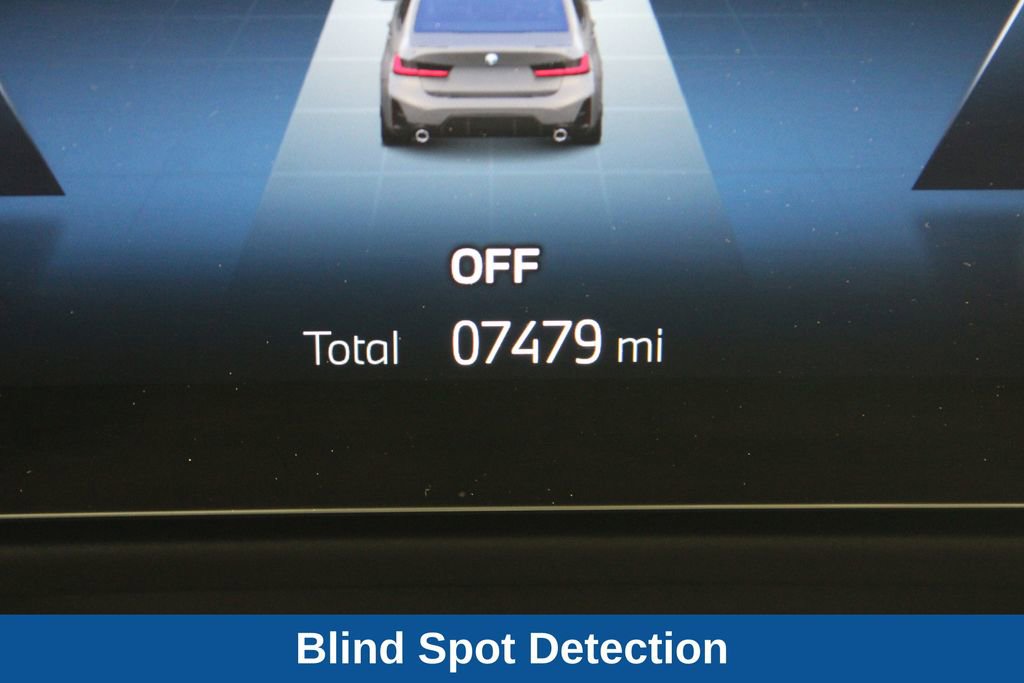 Used 2024 BMW 330e xDrive w/ M Sport Package image 5