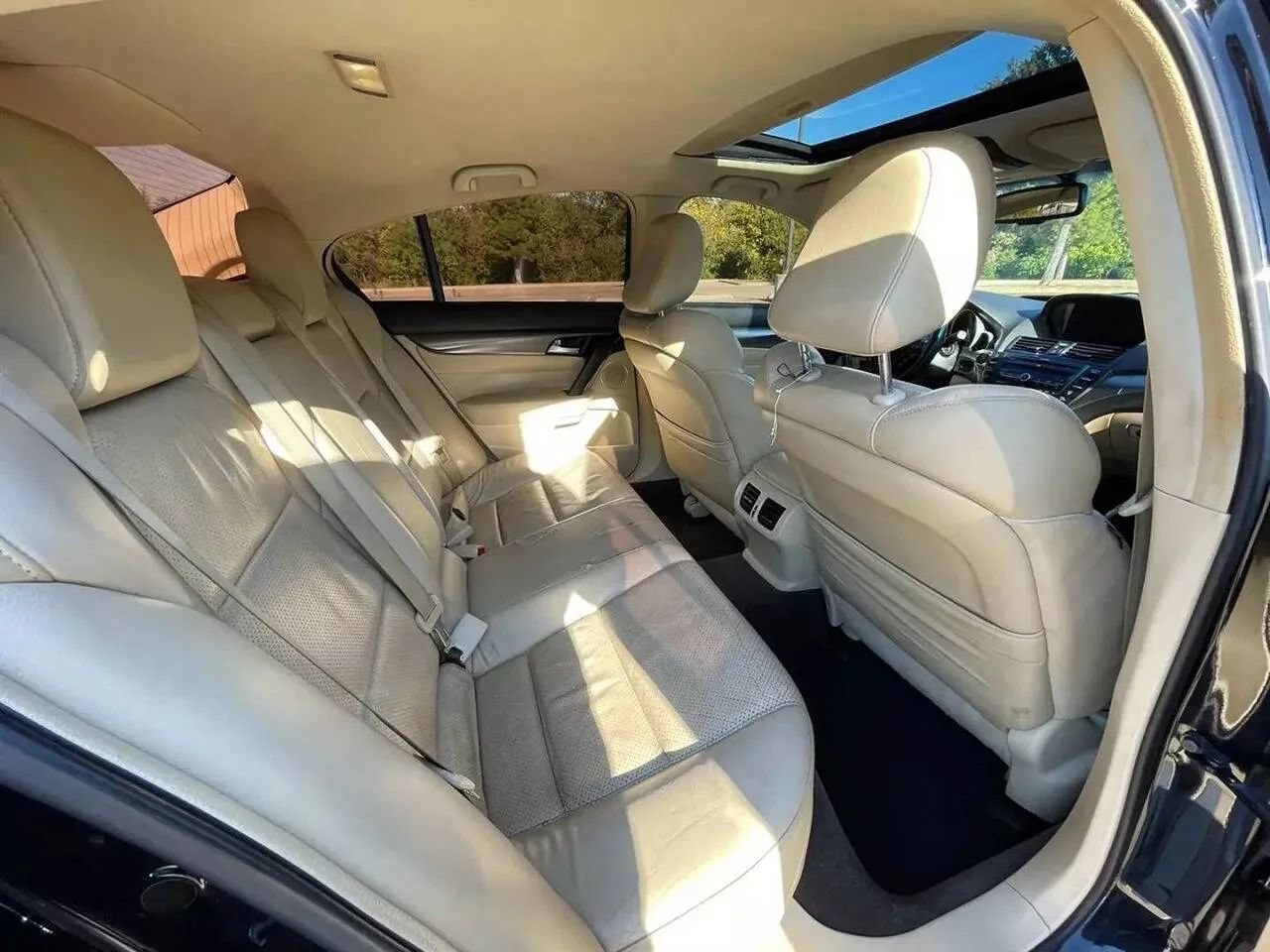 Used 2012 Acura TL w/ Technology Package FWD image 14