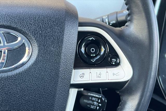 Certified 2018 Toyota Prius Prime Advanced FWD image 28