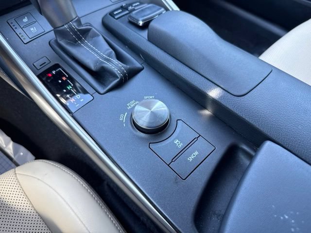 Used 2015 Lexus IS 250 w/ Navigation System Package RWD image 38
