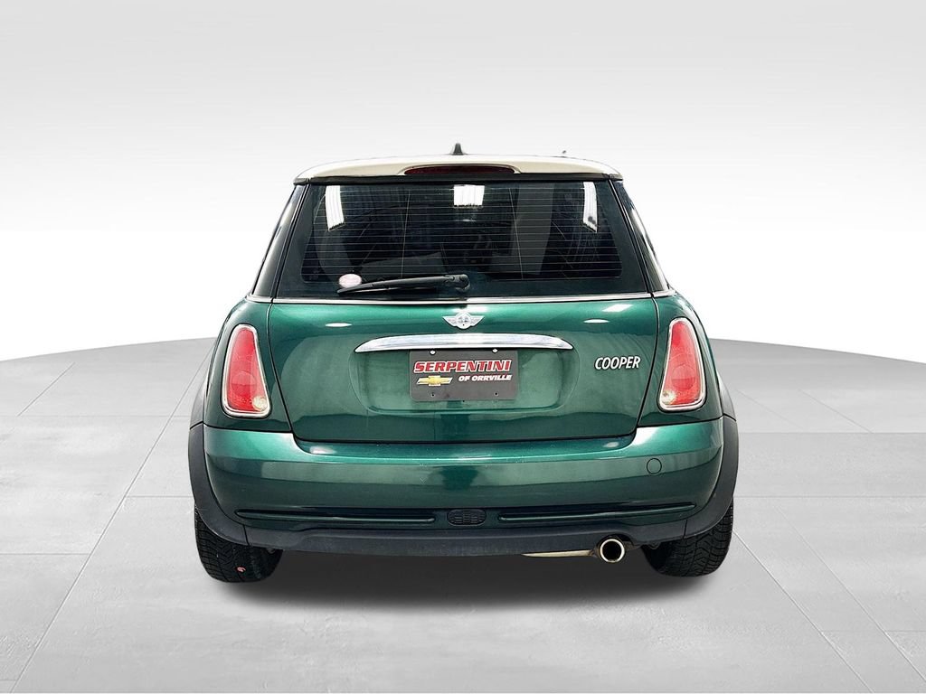 Used 2006 MINI Cooper Hardtop FWD image 8