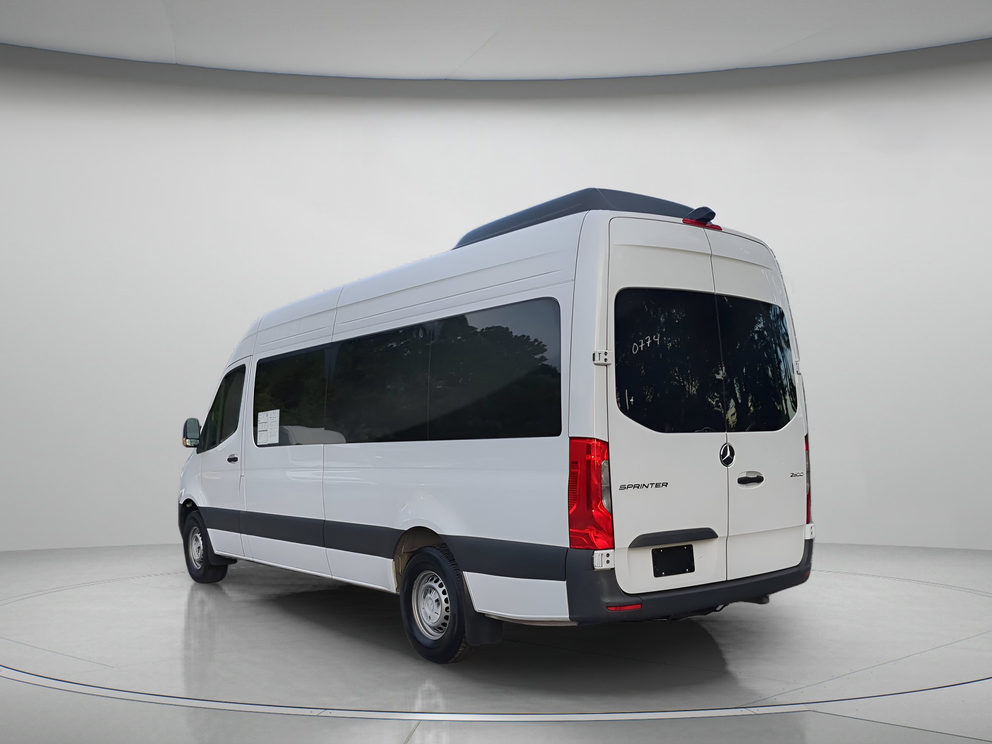 Used 2025 Mercedes-Benz Sprinter 2500 image 42