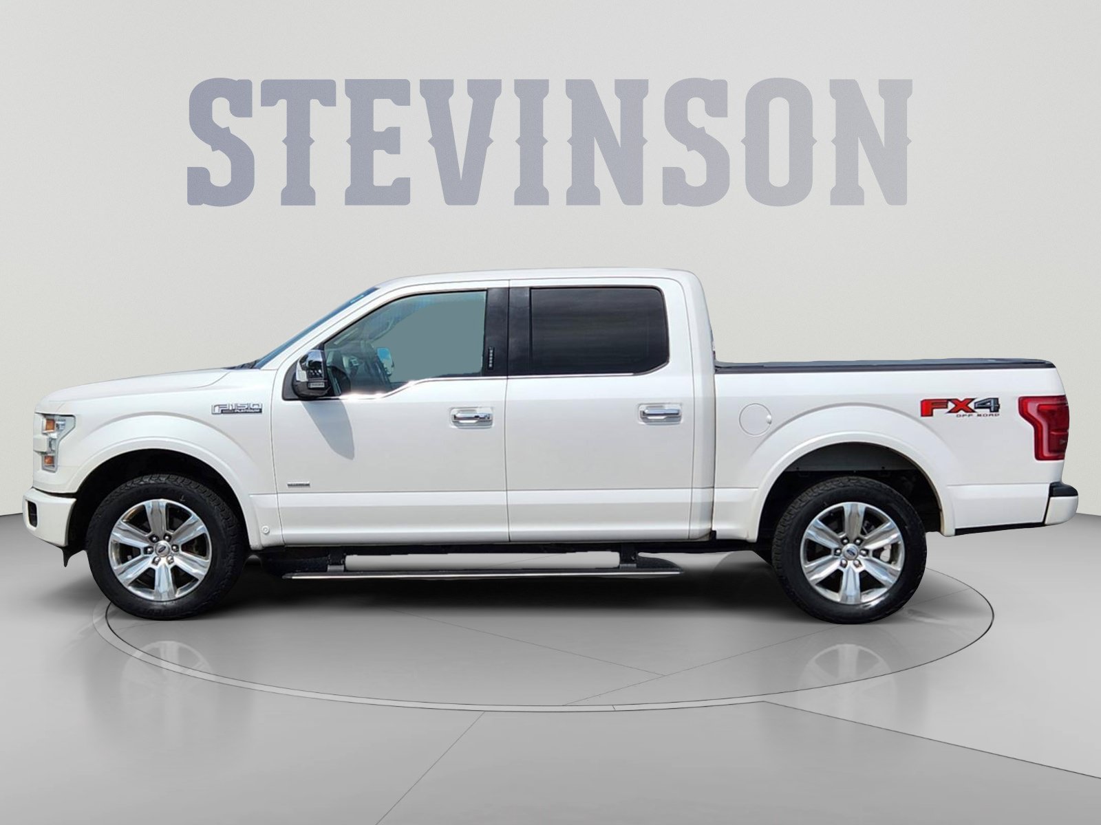Used 2016 Ford F150 Platinum w/ Equipment Group 701A Luxury AWD/4WD image 2