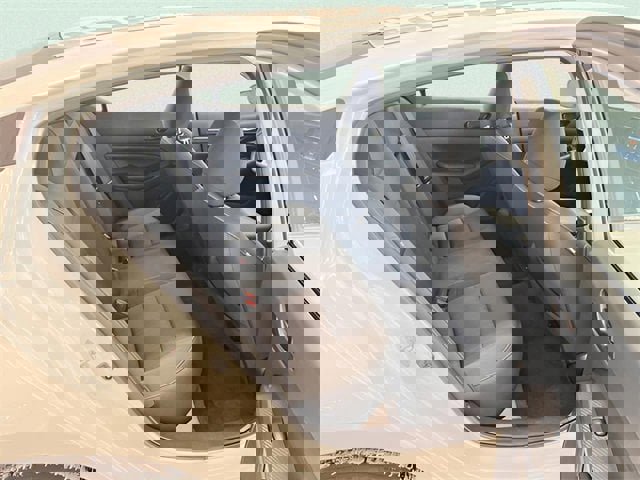 Used 2025 Nissan Altima 2.5 SV image 9