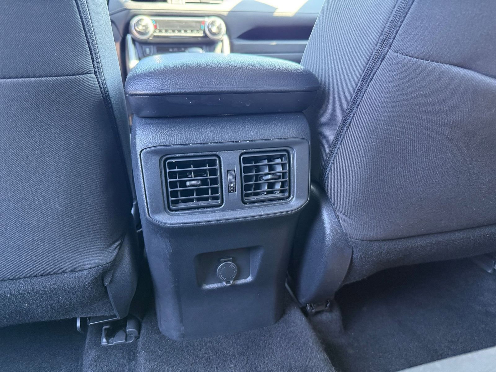 Used 2025 Toyota RAV4 LE image 21