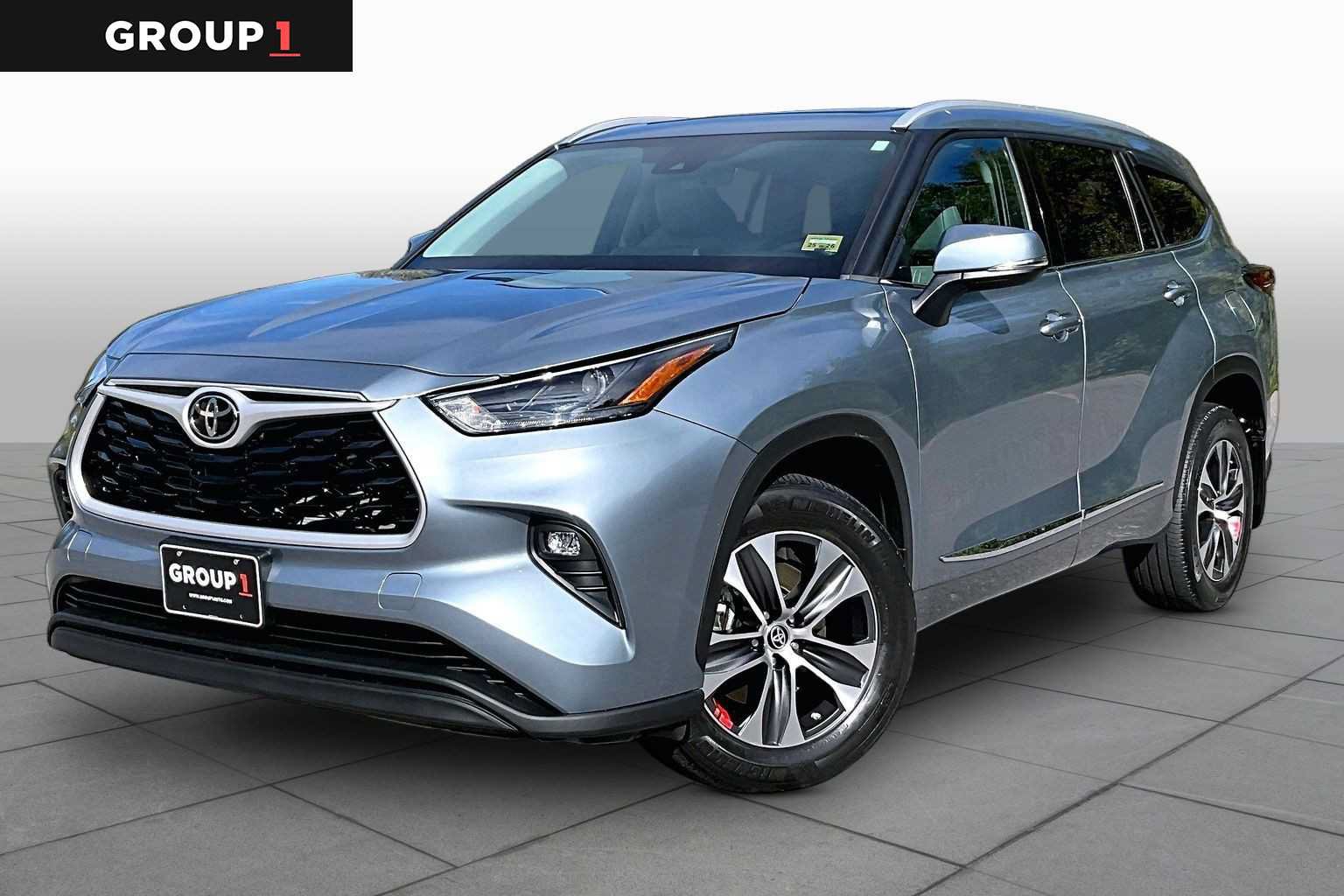 Used 2022 Toyota Highlander XLE