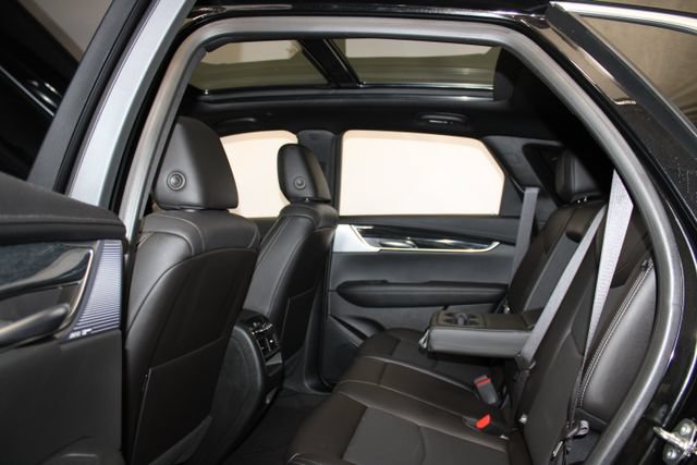 Certified 2023 Cadillac XT5 Premium Luxury w/ LPO, Floor Liner Package AWD/4WD image 11