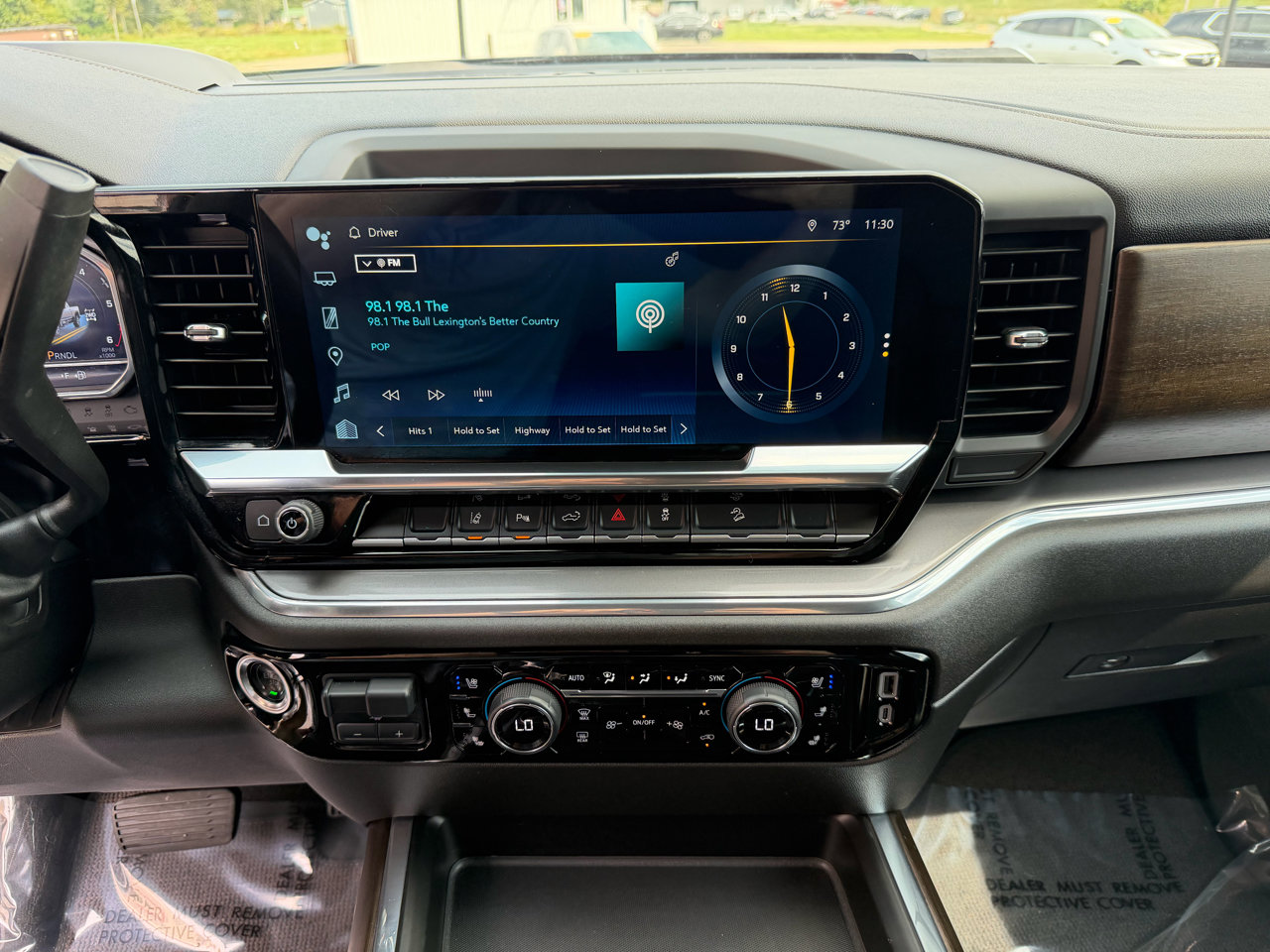 Used 2025 Chevrolet Silverado 2500 High Country w/ Technology Package image 31