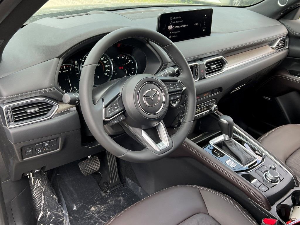 New 2025 MAZDA CX-5 Signature image 15
