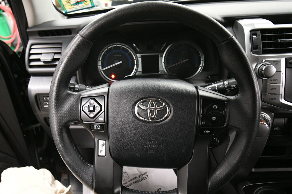 Used 2017 Toyota 4Runner SR5 Premium AWD/4WD image 12