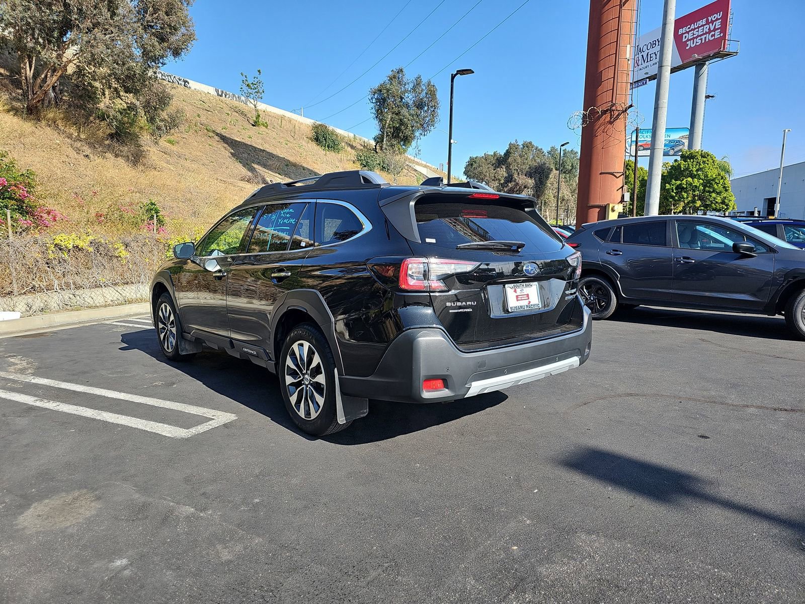 Used 2024 Subaru Outback Touring XT AWD/4WD image 5