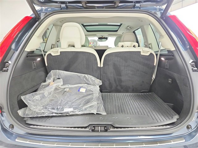 Used 2021 Volvo XC90 T6 Inscription w/ Advanced Package image 44