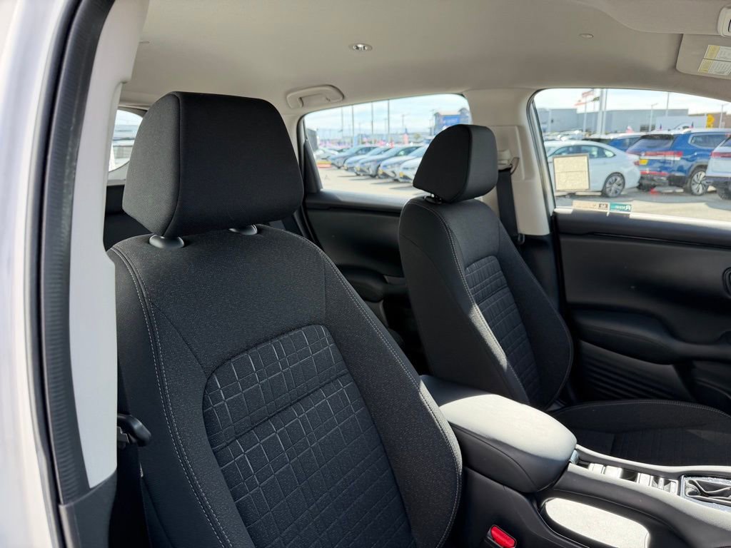 Used 2024 Honda HR-V LX image 20