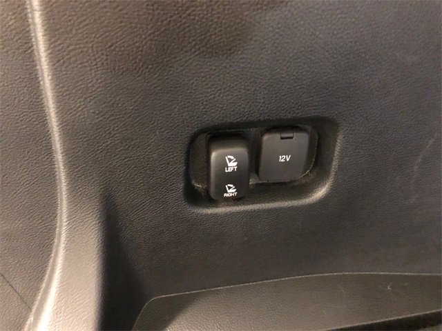 Used 2022 Ford Edge SEL w/ Convenience Package image 9