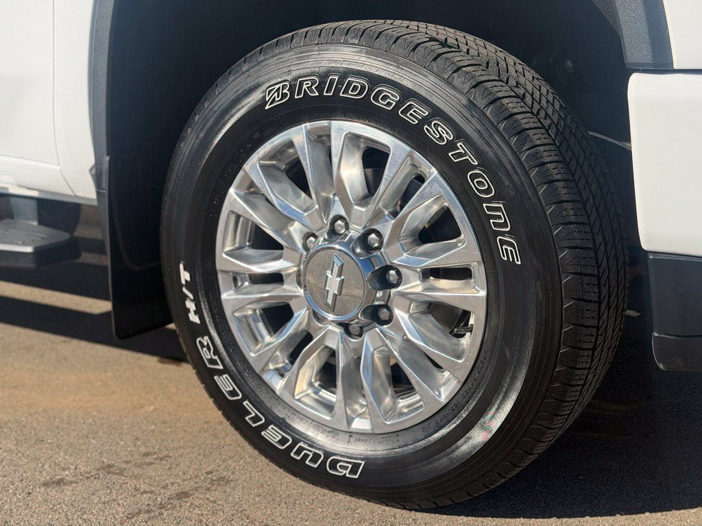 Used 2020 Chevrolet Silverado 3500 High Country w/ Technology Package AWD/4WD image 25