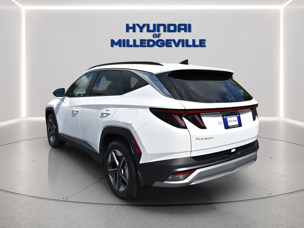 Used 2025 Hyundai Tucson SEL FWD image 3